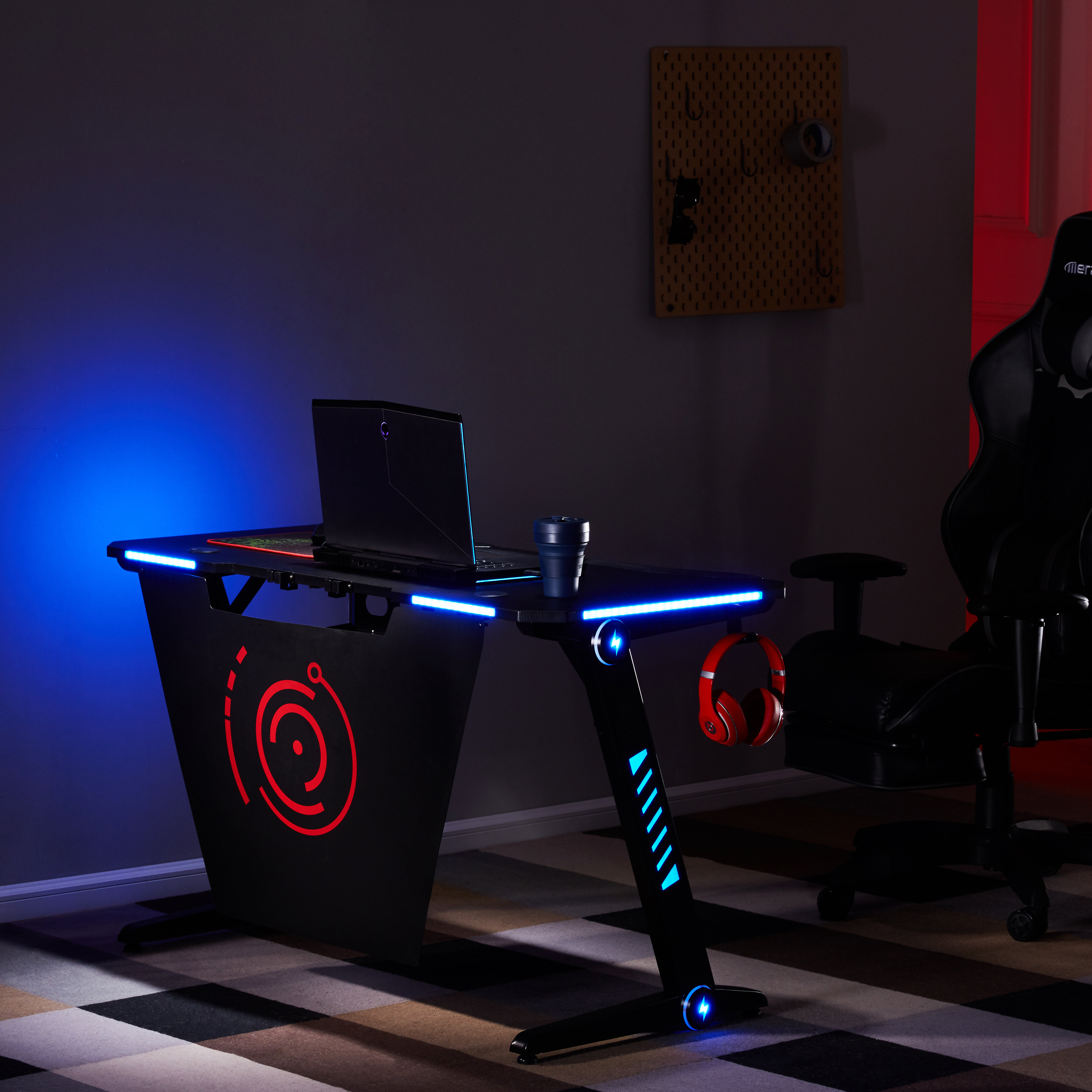 Rgb стол. Компьютер стол RGB черный. Эргономический стол для компьютера. DJ стол RGB. Gaming Table RGB.