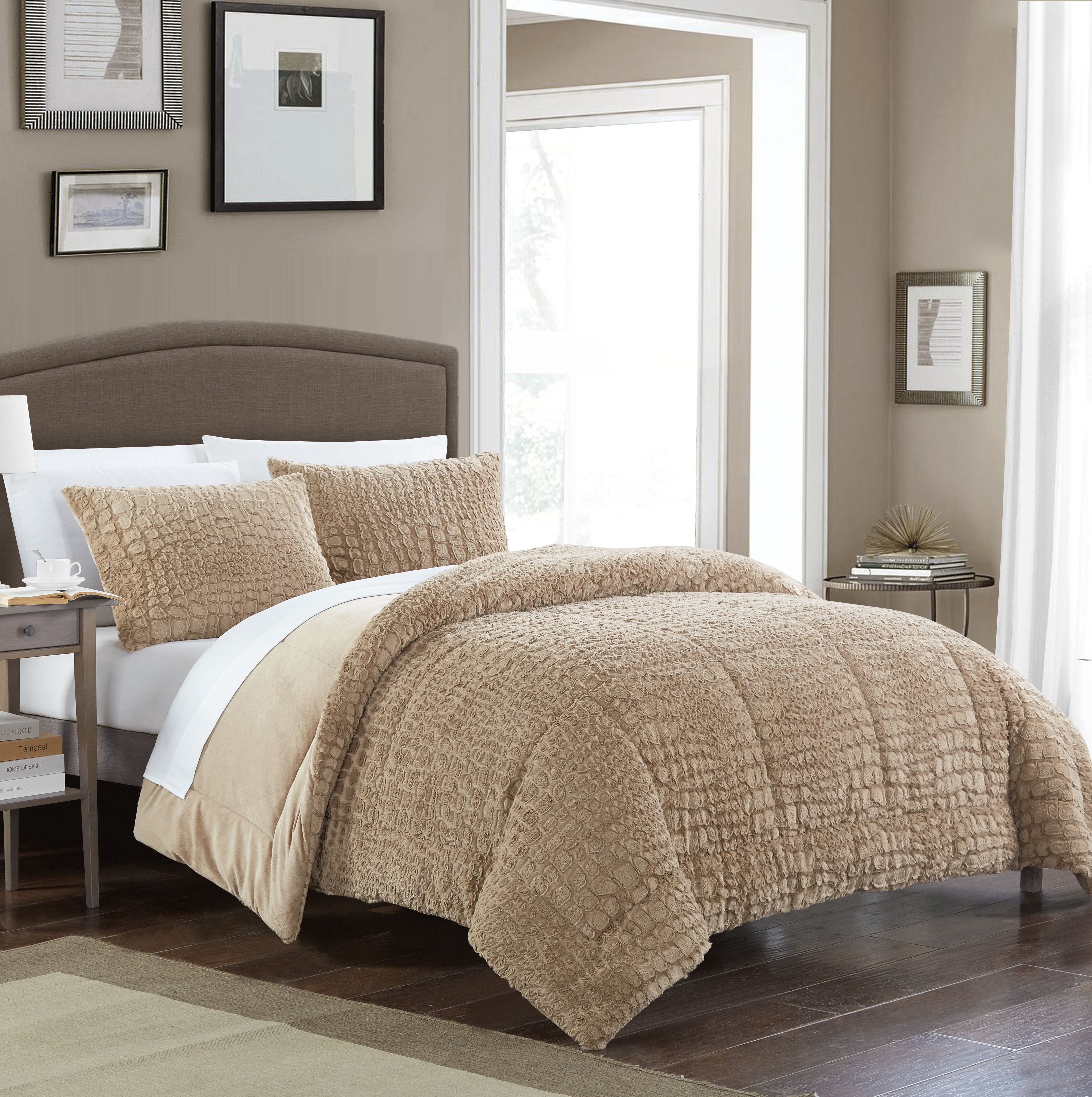 Union Rustic Ostrowski 7 Piece Queen Reversible Comforter Set