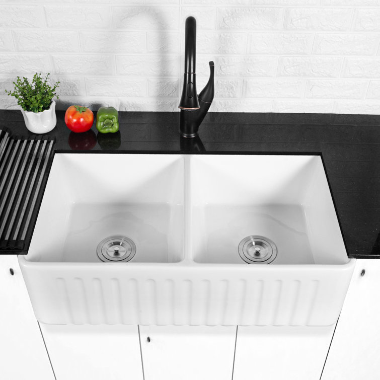 33 Inch Farmhouse Sink Double Bowl White Porcelain Fireclay Kitchen Sink