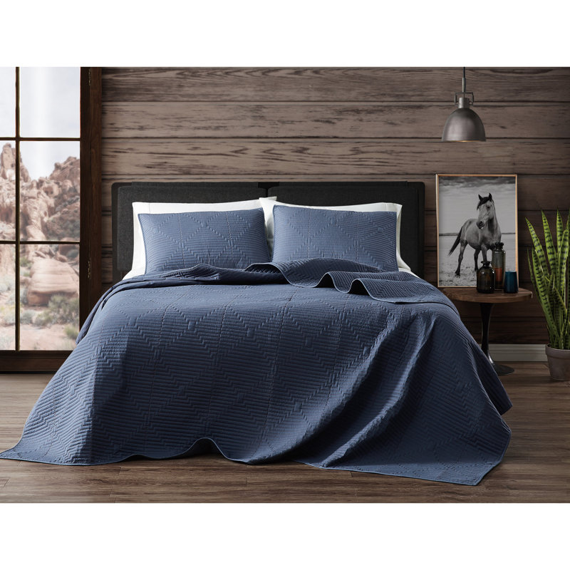FRYE Ray Pick Stitch Embroidered Quilt Set Size: Full/Double Quilt + 2 Standard Shams, Color: Blue