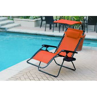 folding chair with sun shade