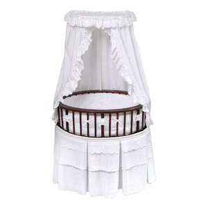 Elite Bassinet with Eyelet Bedding