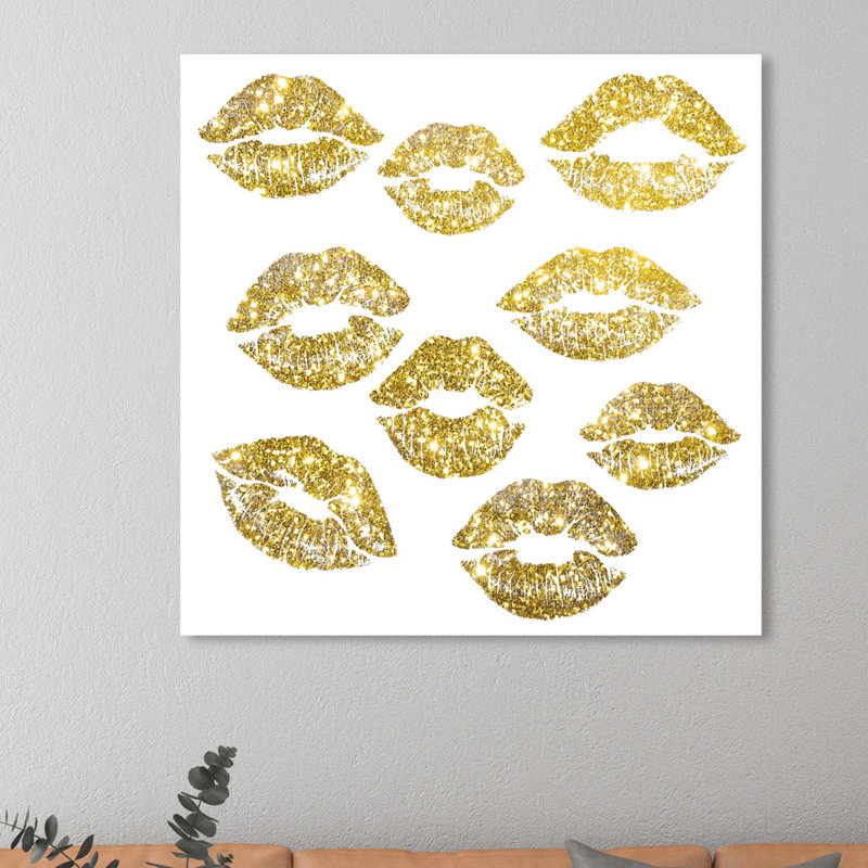 Oliver Gal Signs Of Love In Glitter Gold Graphic Art On Canvas