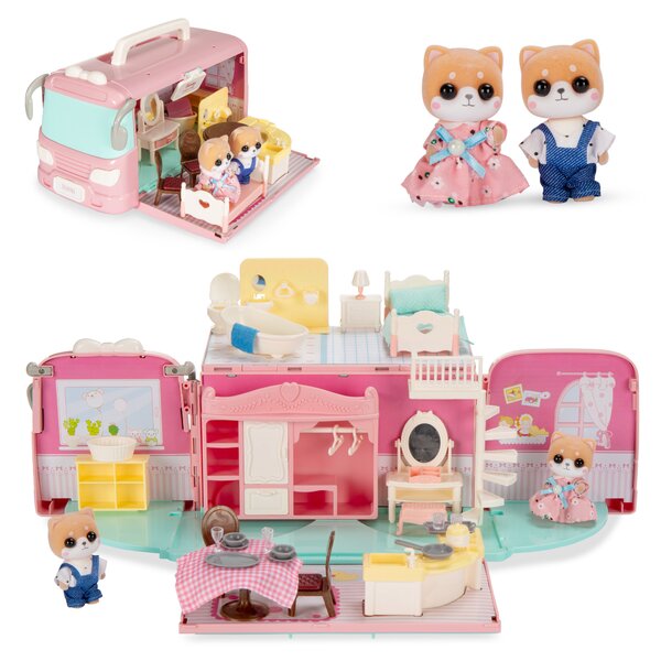 pretend play dollhouse