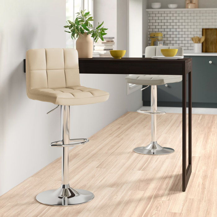 Höhenverstellbarer Barhocker SHAYNA - Zipcode Design