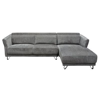 Naomi Sectional Diamond Sofa