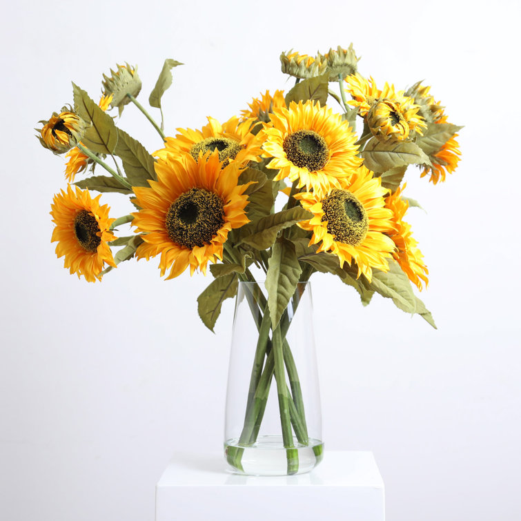 Darbycreektrading Giant Sunflower Water Illusion Floral Arrangement In Large Teardrop Vase Wayfair