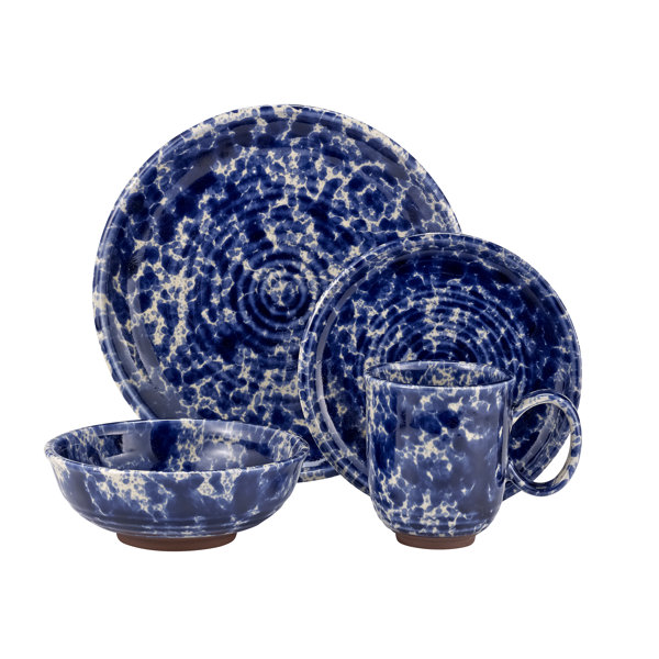 blue porcelain dinnerware