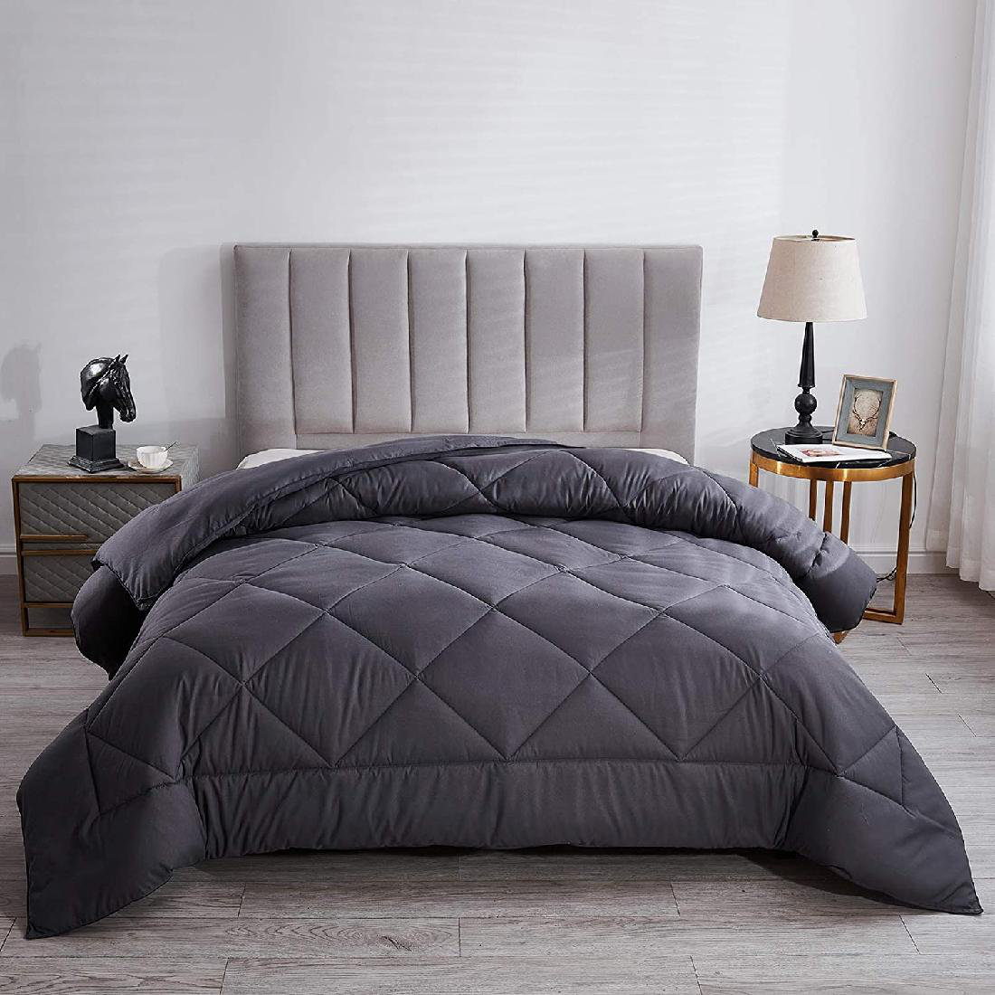 Corner Duvet Tabs All-Season Reversible Down Alternative Quilted Comforter 