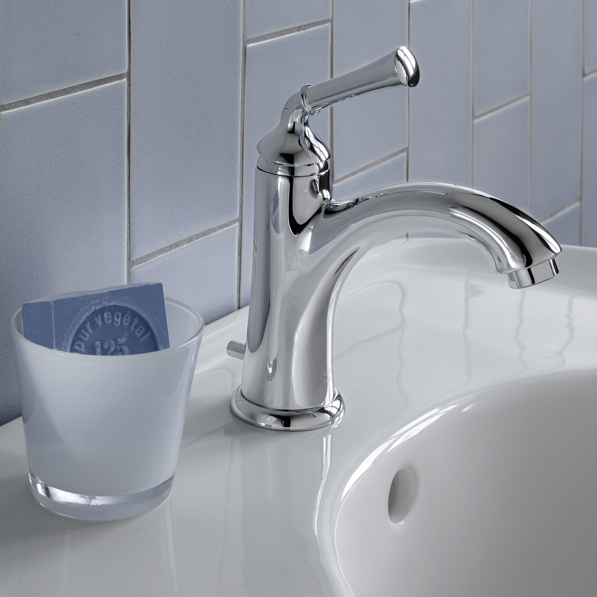 American Standard Portsmouth Single Hole Bathroom Faucet With