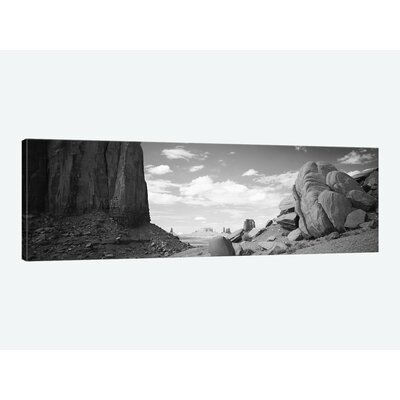 'Monument Valley, Arizona, USA' Photographic Print on Canvas East Urban Home Size: 12