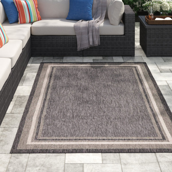 Breakwater Bay Sevinc Border Indoor / Outdoor Area Rug & Reviews | Wayfair