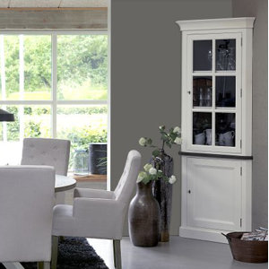 Eckvitrine Sacile von dCor design