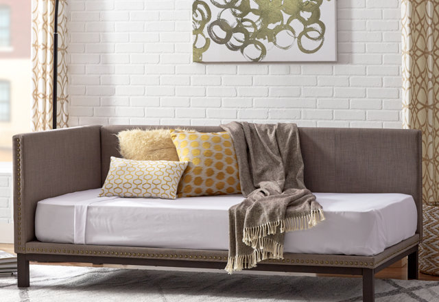 Special Offer: Daybeds & Guest Beds