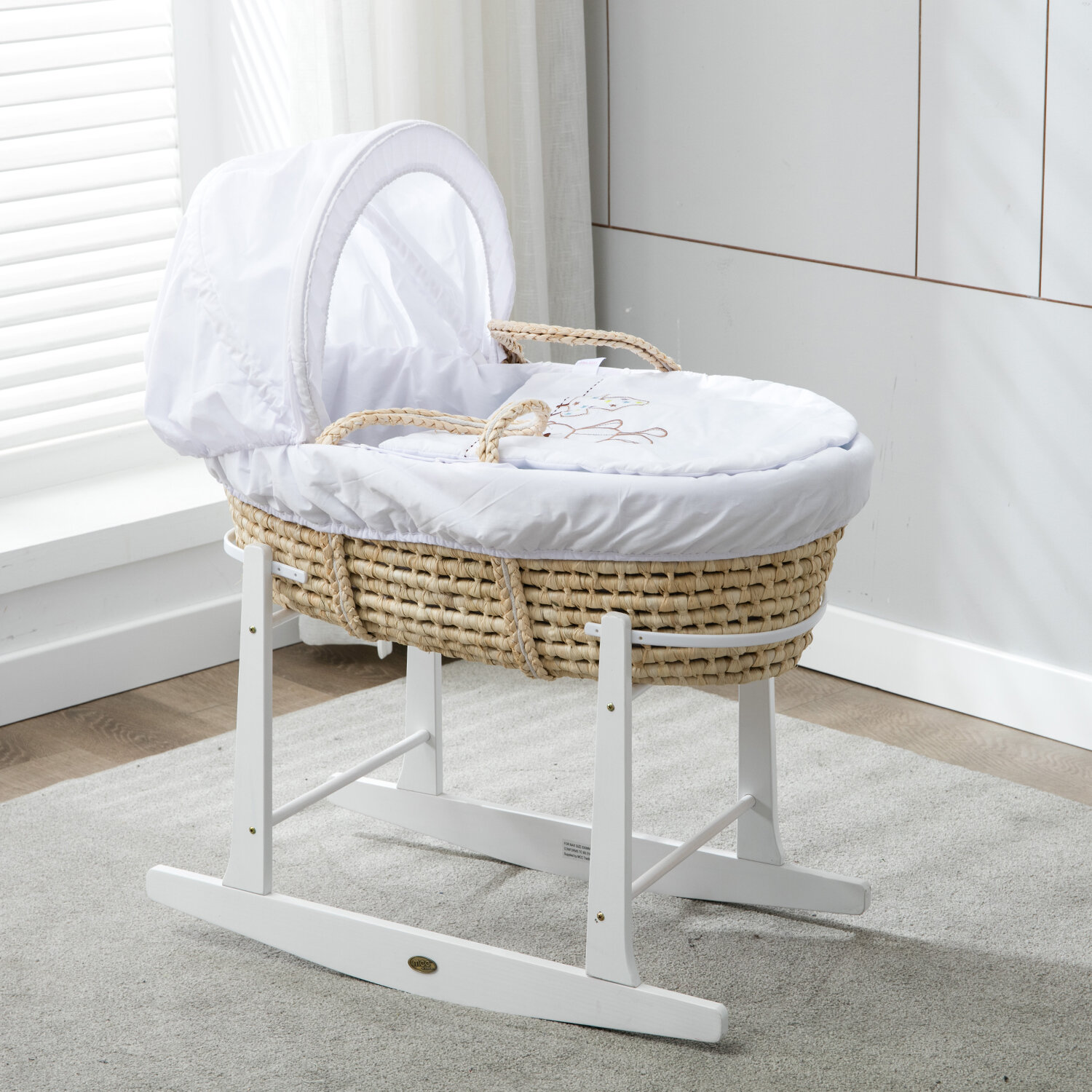 moses bassinet stand