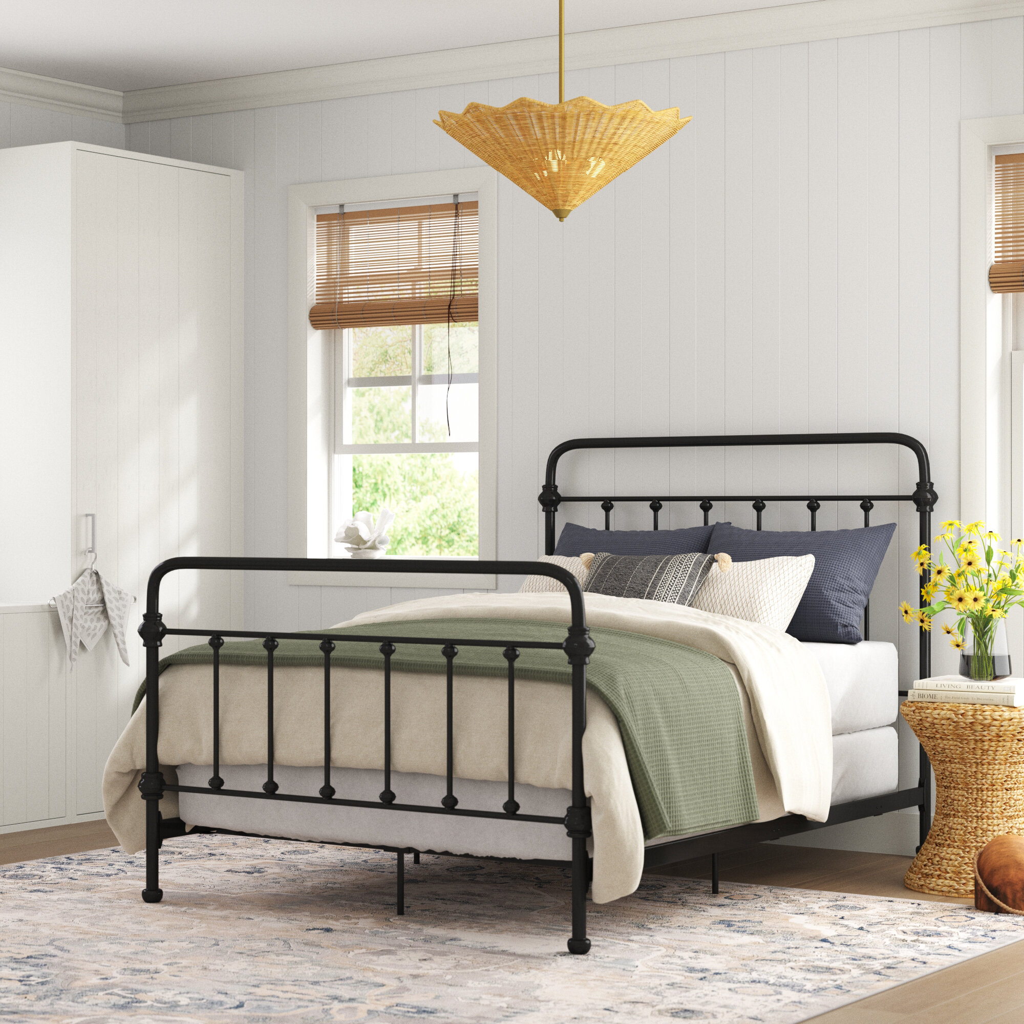 Sand & Stable Metal Bed & Reviews