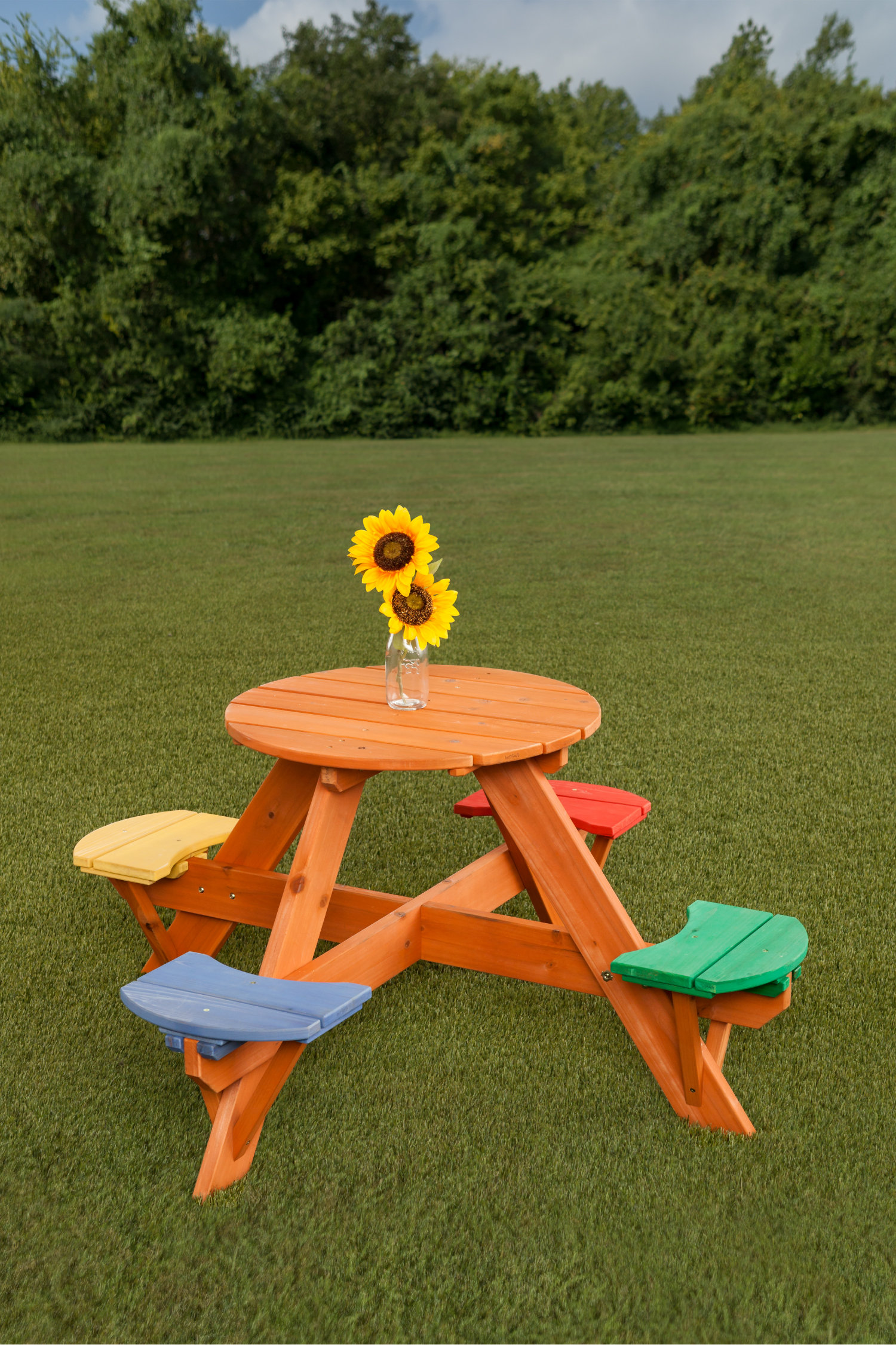 Zoomie Kids Higdon Kids Round Outdoor Table and Chair Set & Reviews