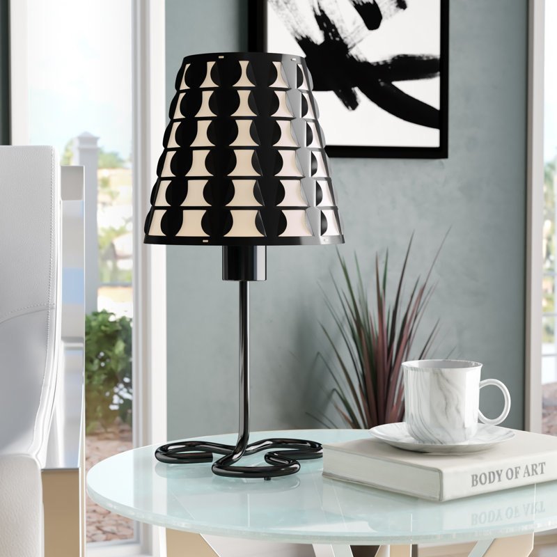 geometric metal table lamp