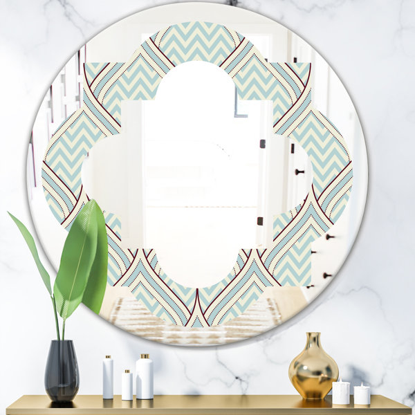 East Urban Home Quatrefoil Ornament With Decorative Elements