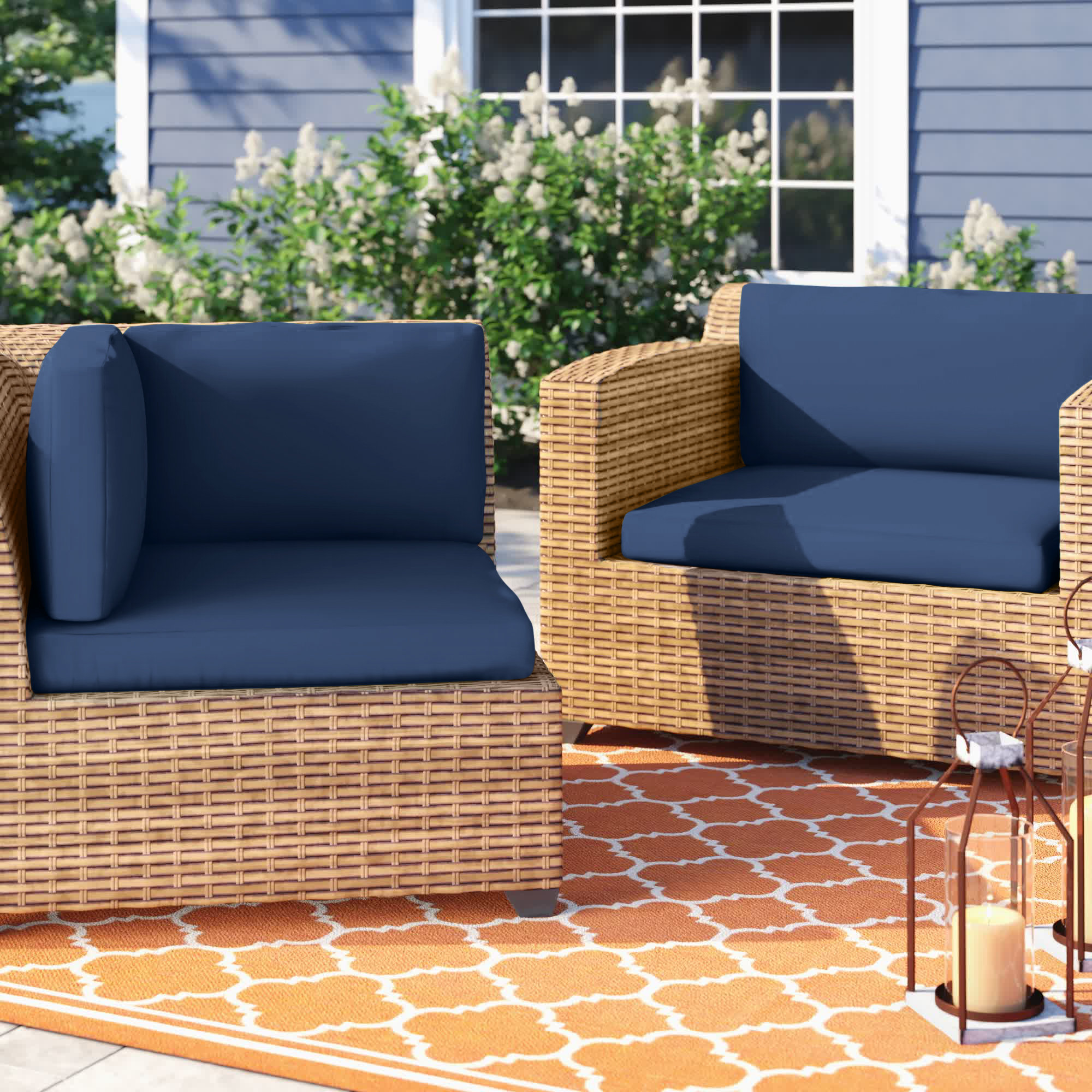 catch outdoor cushions