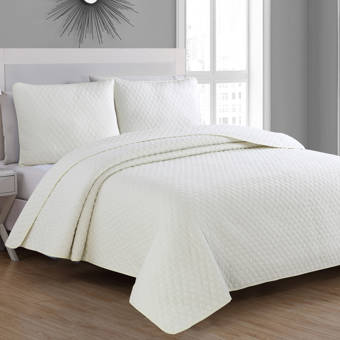 August Grove Lithonia Ruffle Lace Cotton Quilt Set Wayfair