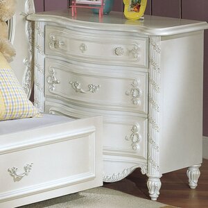 Pearl 3 Drawer Nightstand