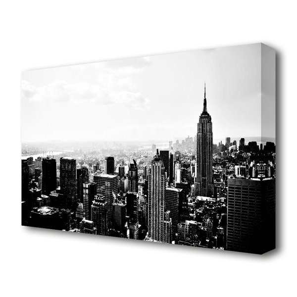 East Urban Home New York Skyline Black And White Heavens