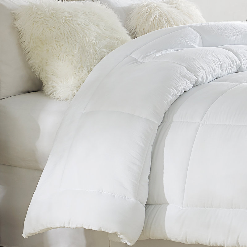 Tahari Extra Soft Prewashed Down Alternative Single Comforter