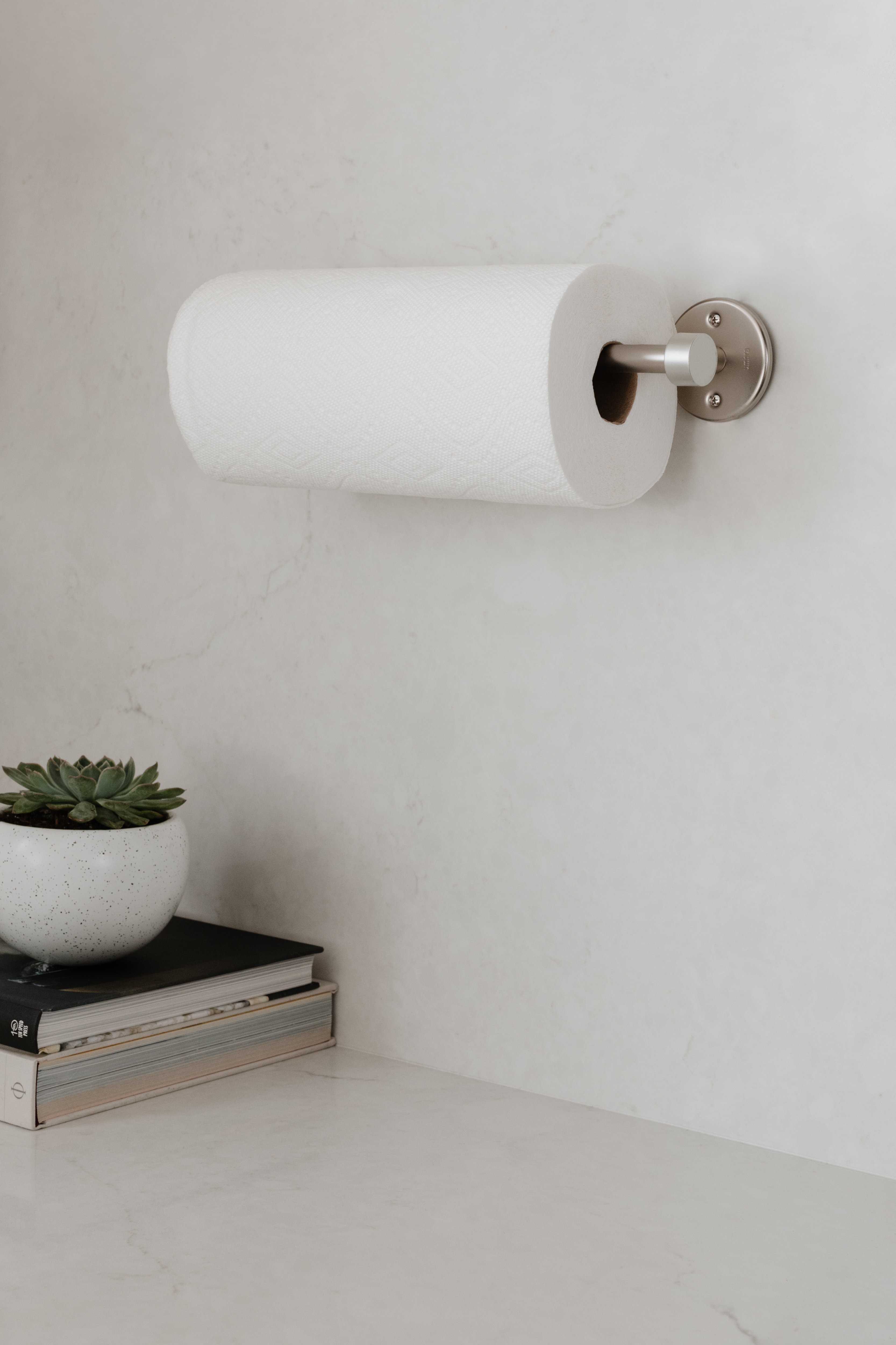 wall paper towel holder for bathroom