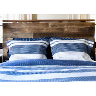 Go to store & view more images Longshore Tides Vennie 100% Cotton Reversible Duvet Set