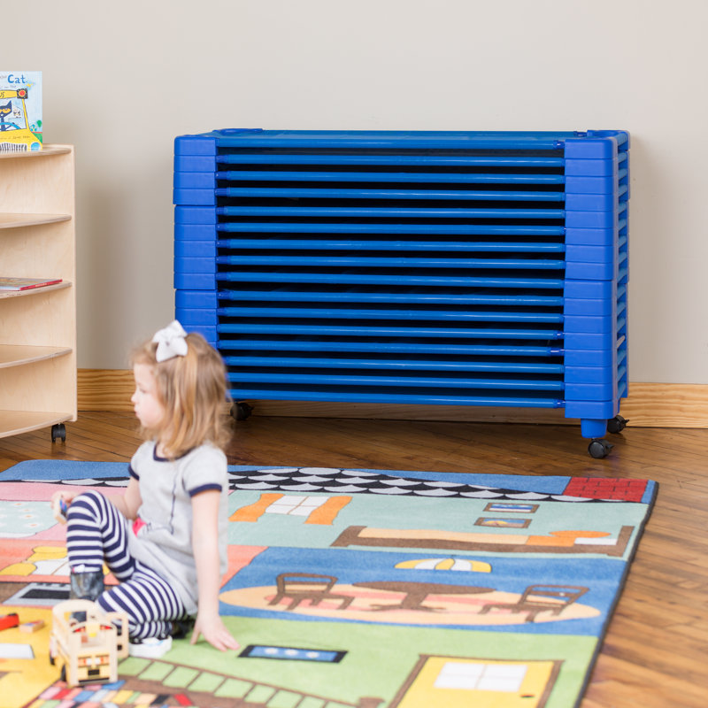 sprogs stackable daycare cot