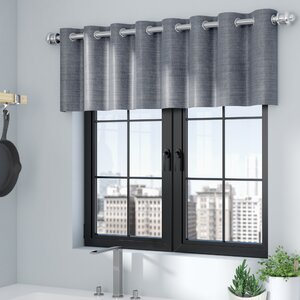 Vaughn Blackout Curtain Valance