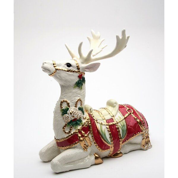 The Holiday Aisle® Stanger Christmas Deer Sitting Figurine & Reviews ...