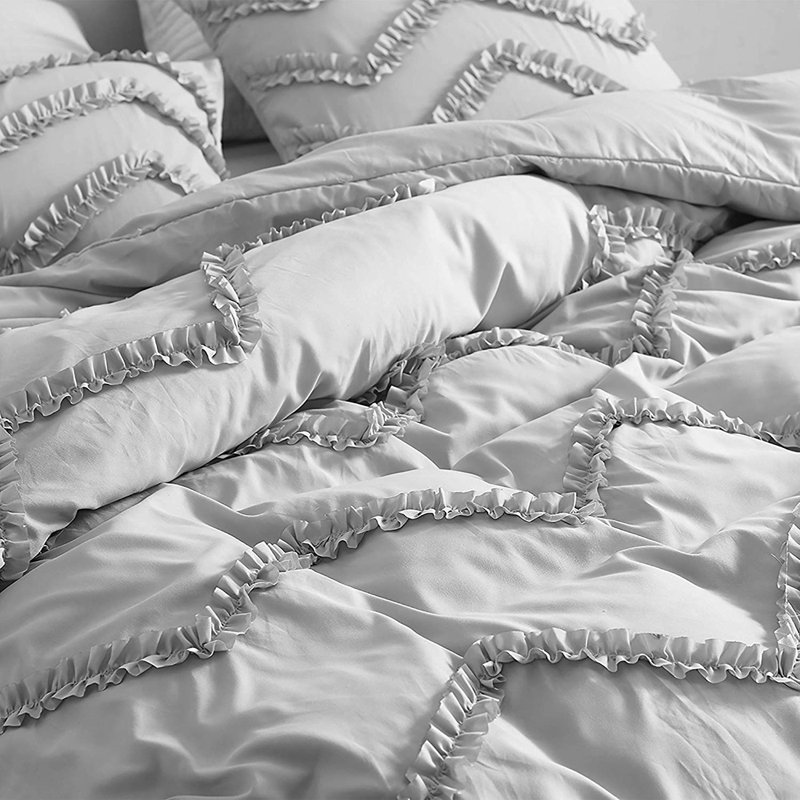 House Of Hampton Textured Ruffles Bedding Oversized Comforter