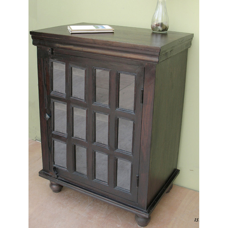 Ishu Nightstand