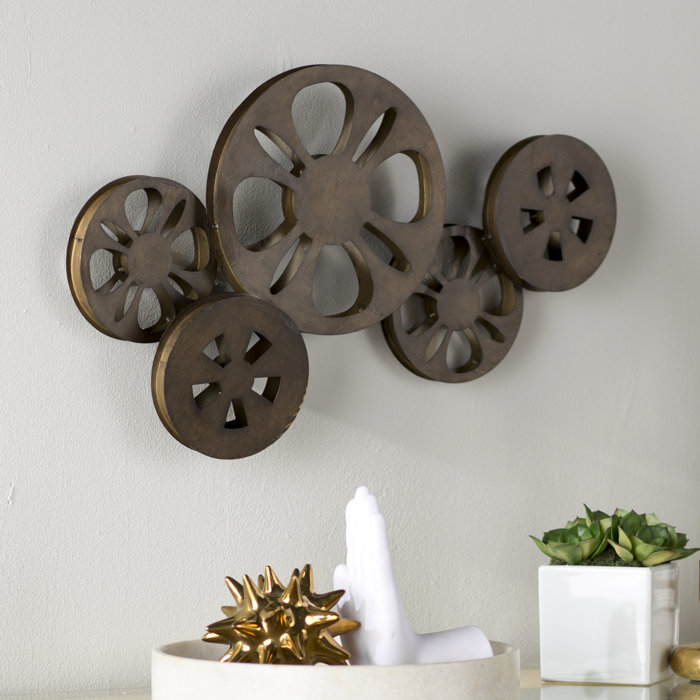 Brayden Studio Decorative Movie Reel Sculpture Wall Decor
