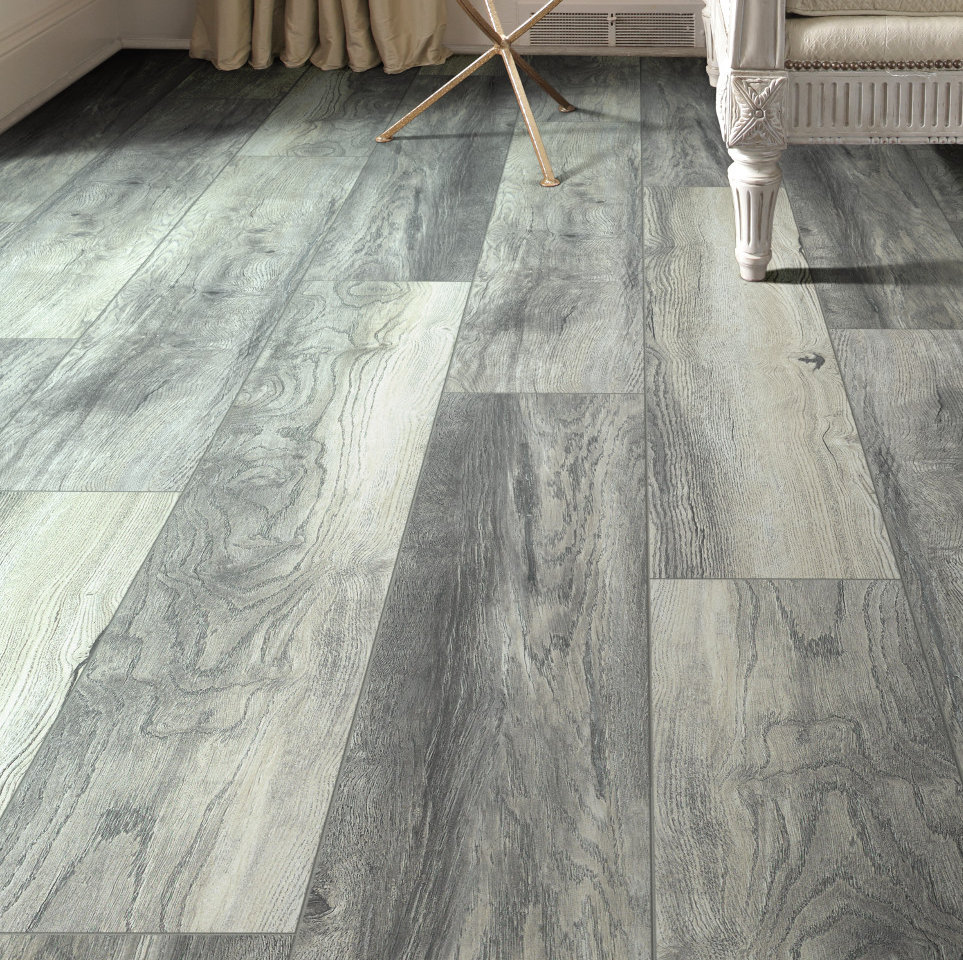 Shaw Floors Lynkins Park 8 X 51 8mm Oak Laminate Flooring In X 8mm Oak Laminate Flooring