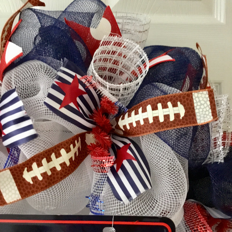 What A Mesh New England Patriots Football Sports 24 Acrylic Wreath Wayfair
