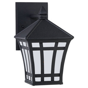 Laurel 1-Light Outdoor Wall Lantern