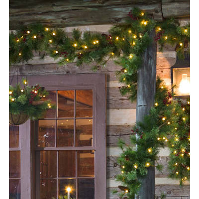 Darby Home Co Frosted Berry Decorating Garland And Swag Kit