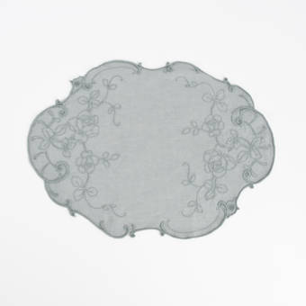 August Grove Breen Embroidered Easy Care Round 16 Placemat Reviews
