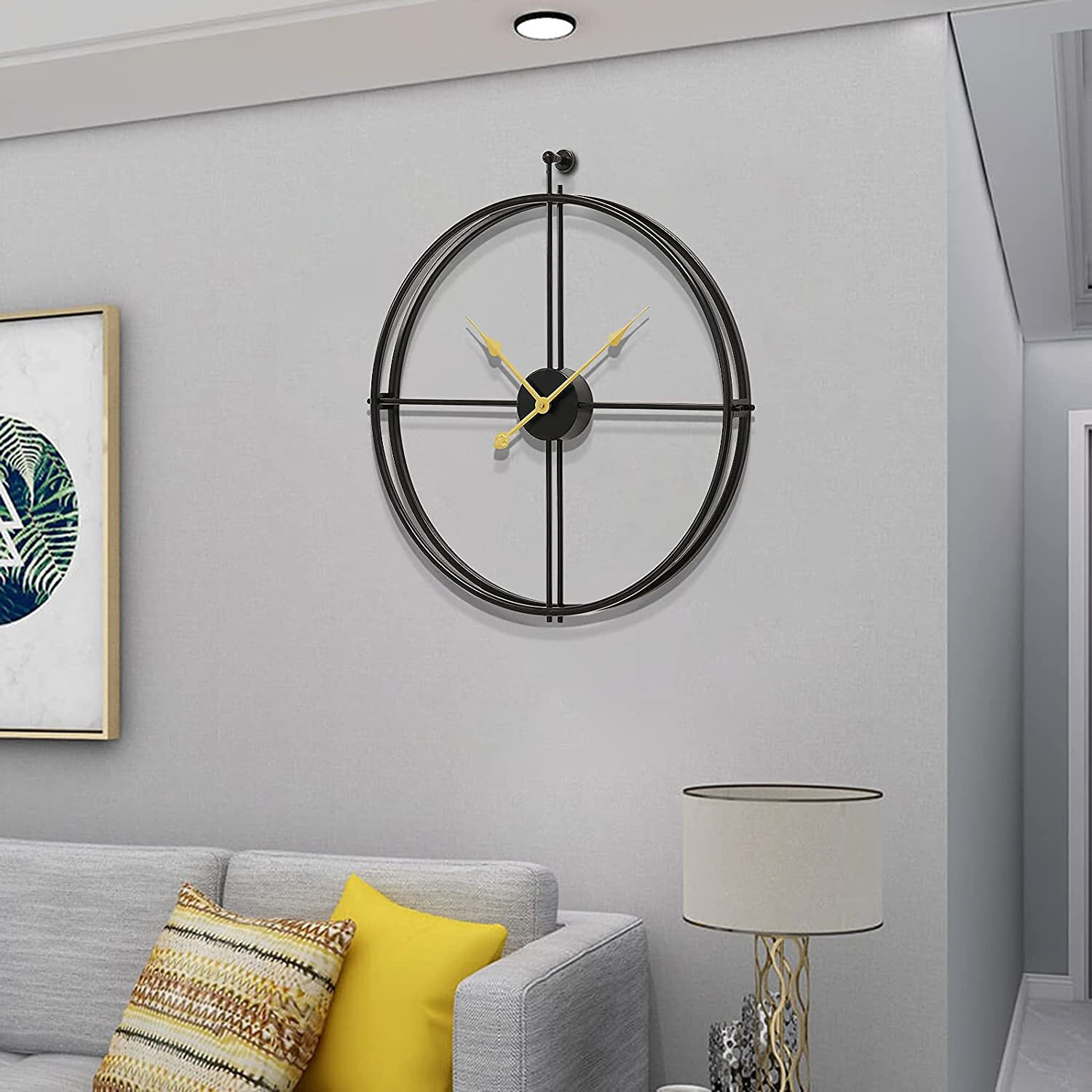 Simple Creative Gold Metal Wall Clock Living Room Art Personality Fashion Wall Clock with Battery Operated & Silent Non-Ticking 