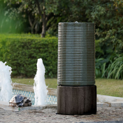 Glassell Glass Fiber Reinforced Concrete (GFRC) Fountain
