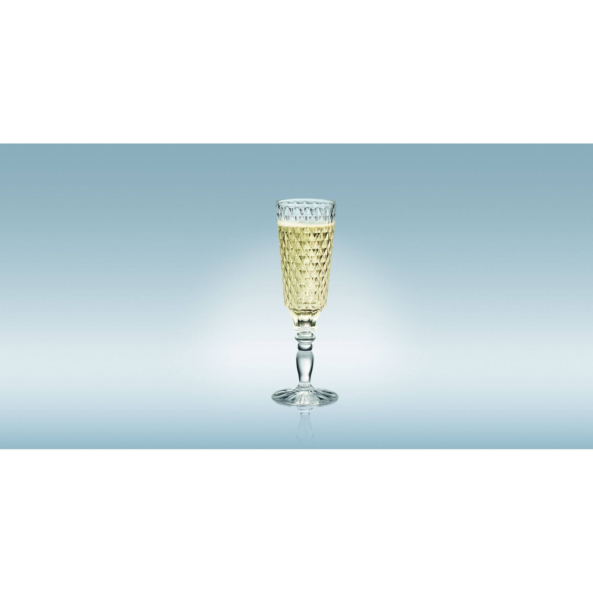 flared champagne flutes