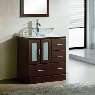 Go to store & view more images Latitude Run Rethman 30