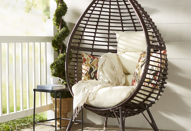 Our Favorite Patio Lounge Chairs