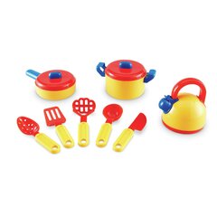 plastic play pots and pans