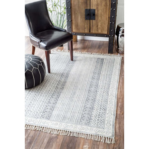 Dunwoody Handmade Gray Area Rug