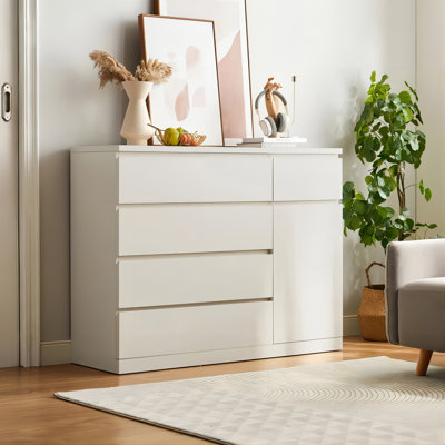 Kardos 39.3" W Wood Combo Dresser With 5 Drawers And 1 Cabinet