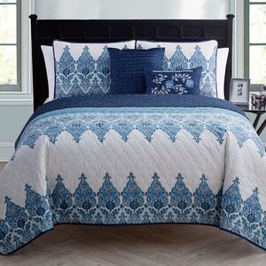 Carpentersville Quilt Set